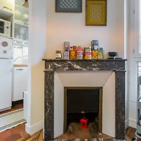 Daire Typical Parisian Flat Near Belleville By Easybnb *