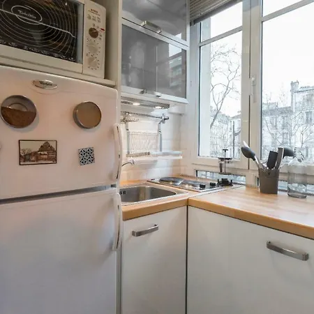 Daire Typical Parisian Flat Near Belleville By Easybnb Paris