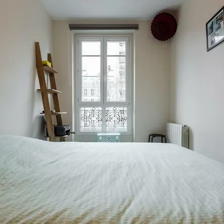 Typical Parisian Flat Near Belleville By Easybnb Daire Paris